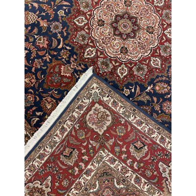 PO05 - TABRIZ cm 252 x 243 PREZZO € 3.200